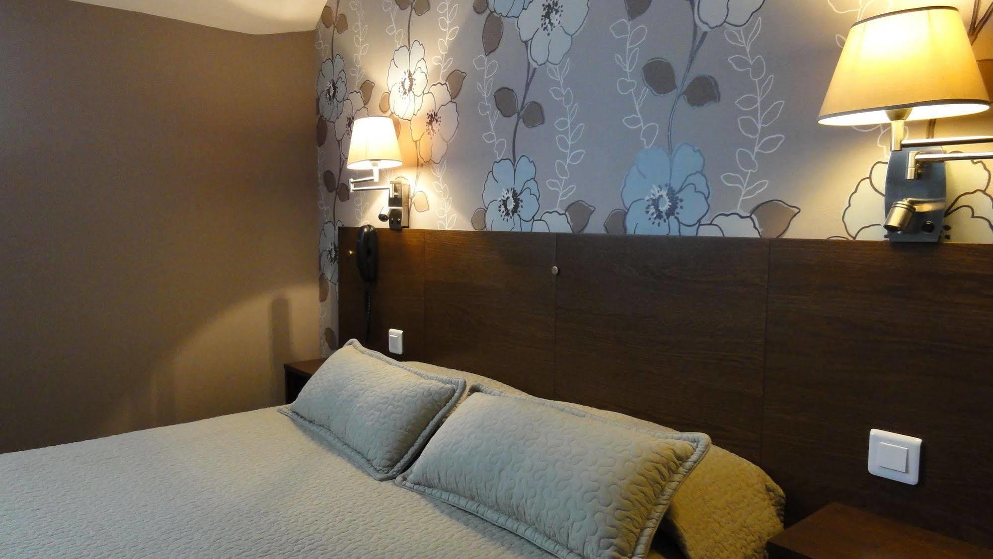 Logis Hotel Restaurant Clair Cottage, Chisseaux - Chenonceaux Экстерьер фото